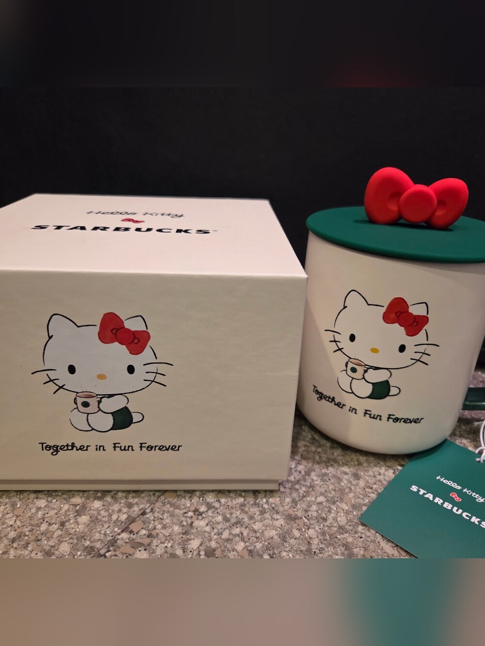 Cute Starbucks x Hello Kitty Ceramic Mug 16 oz Bow Top Cup - New In Box
